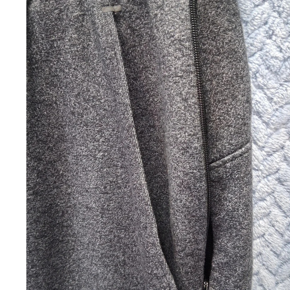 Old Navy Active Dynamic Fleece Joggers Mens Large Gray 4-Way Stretch Sweatpants